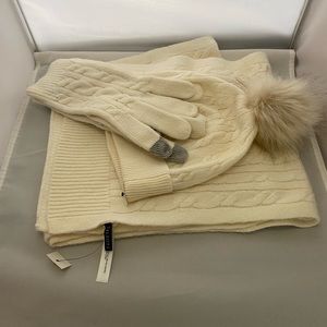 Talbots Winter Weather Accessories - White - Touchscreen Gloves - NWT